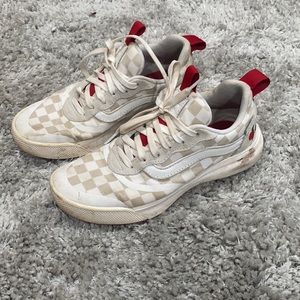 5 1/2 women’s van shoes